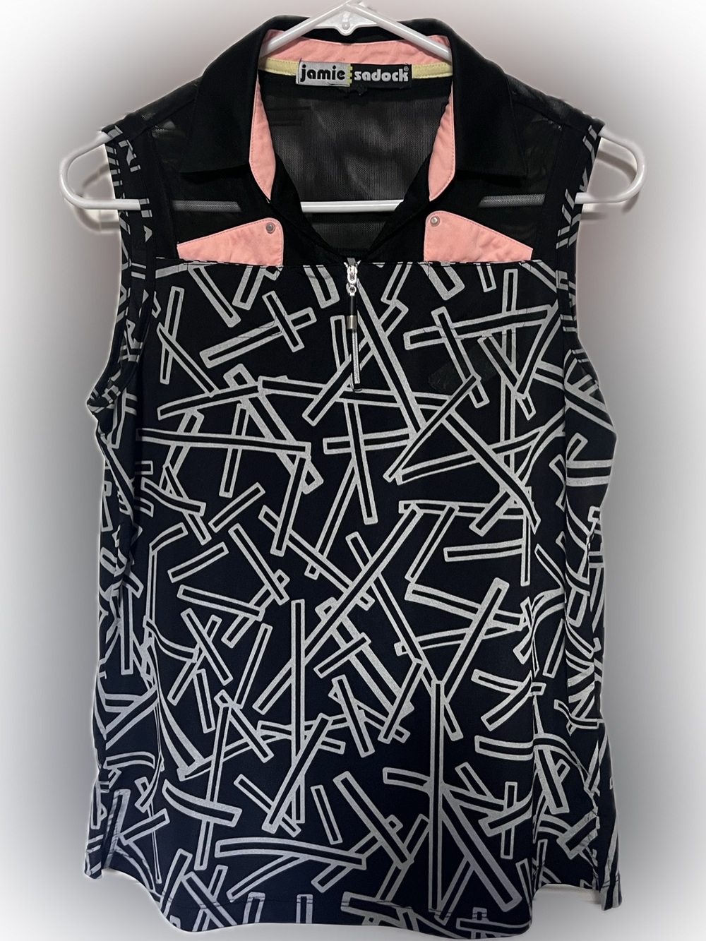 Jamie Sadock Black & White Graphic Sleeveless Golf Shirt